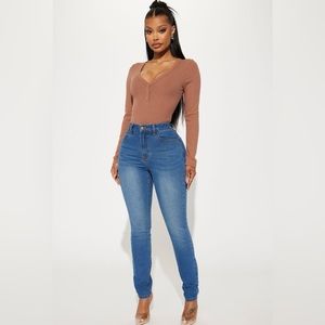 Fashion Nova Jeans NWT